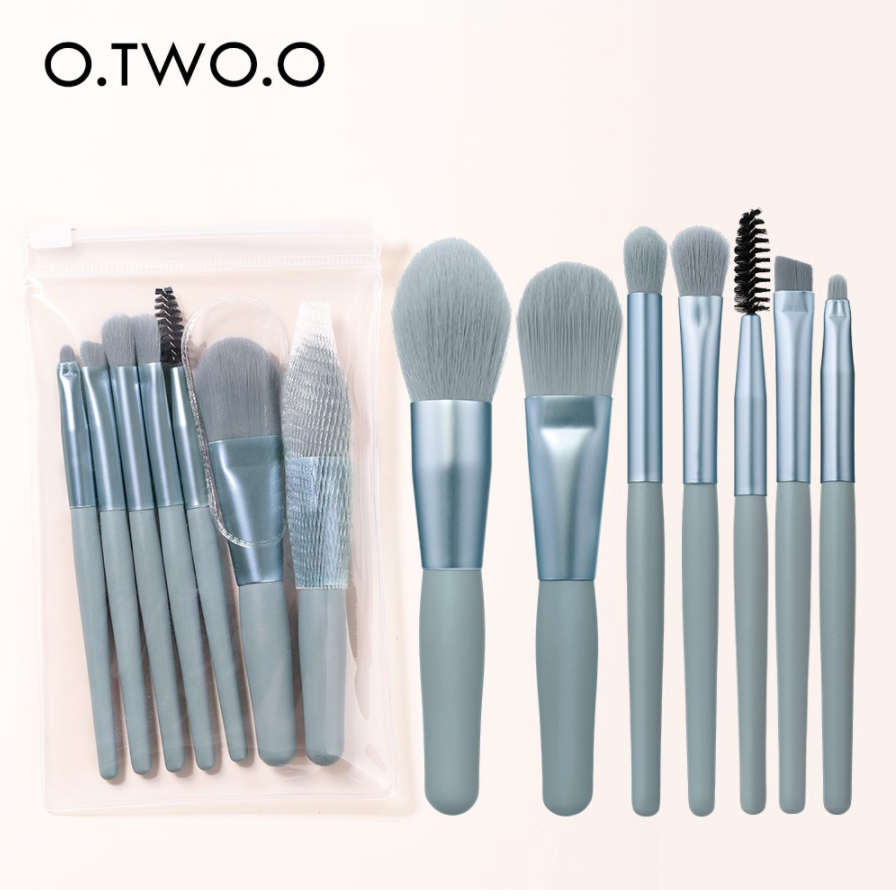 O.TWO.O 7pcs Brushes Set Super Soft
